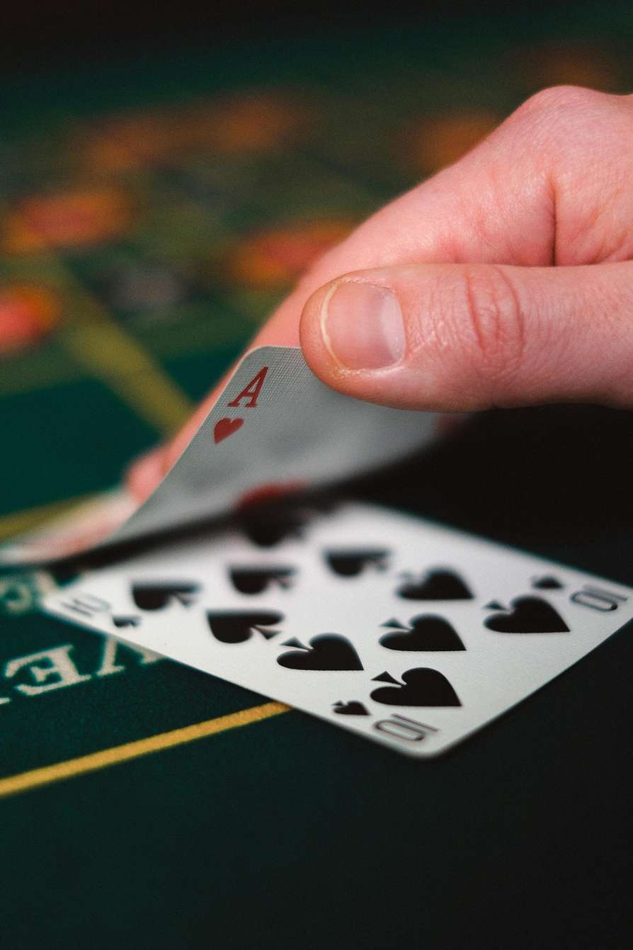 https://luck-casinouk.com